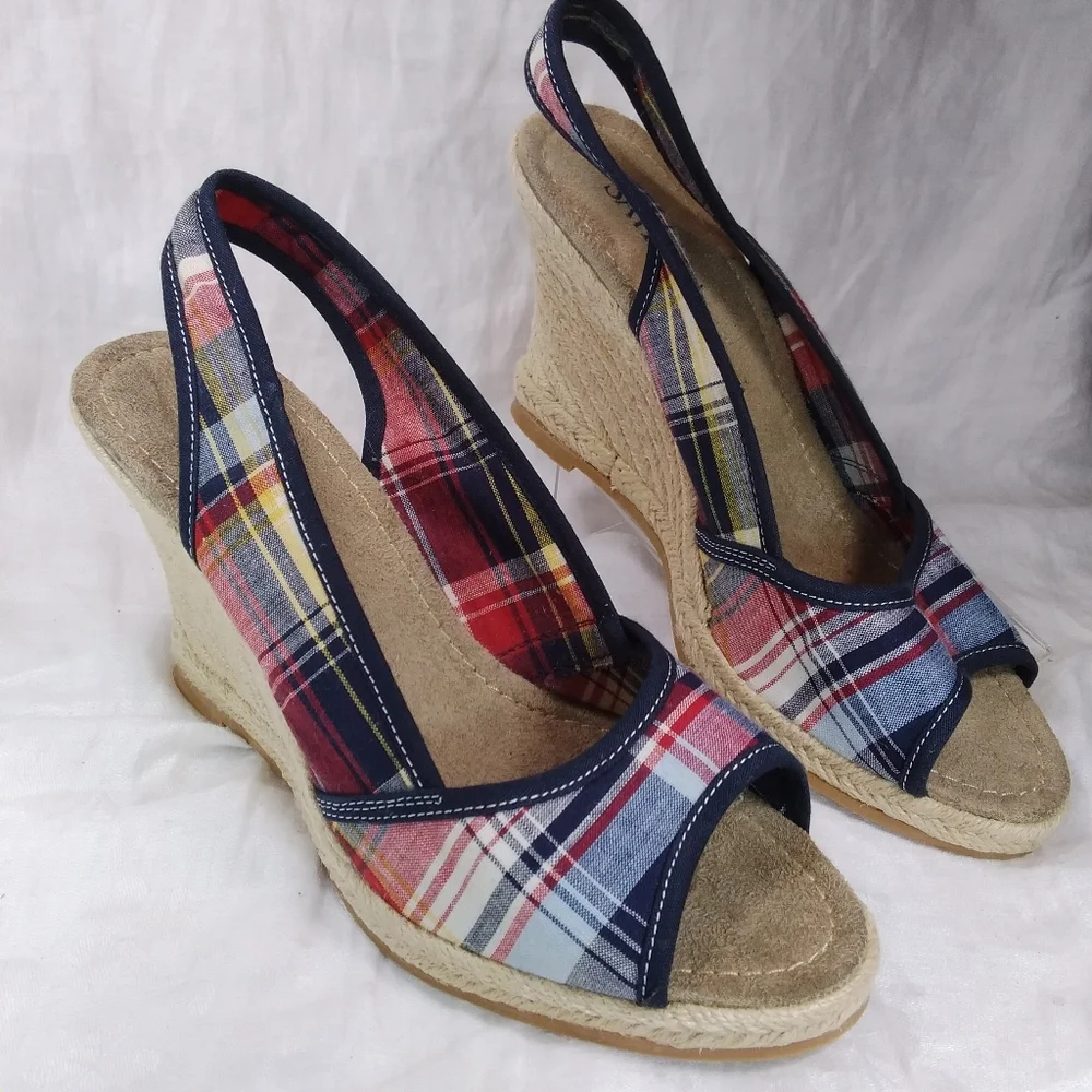 Sahara Buckley Plaid SANDALS Red White Blue Womens Size 10M Slingback Wedge Heel
